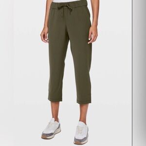 Lululemon Athletica Dark Green Women's Capris